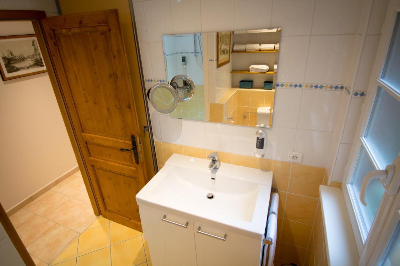 Gite **** Des Bains Strasbourg Eksteriør bilde